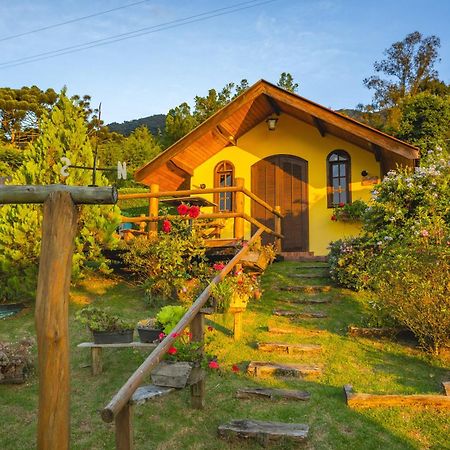 Chales Pedra Do Bau 상벤투 두 사푸카이 외부 사진
