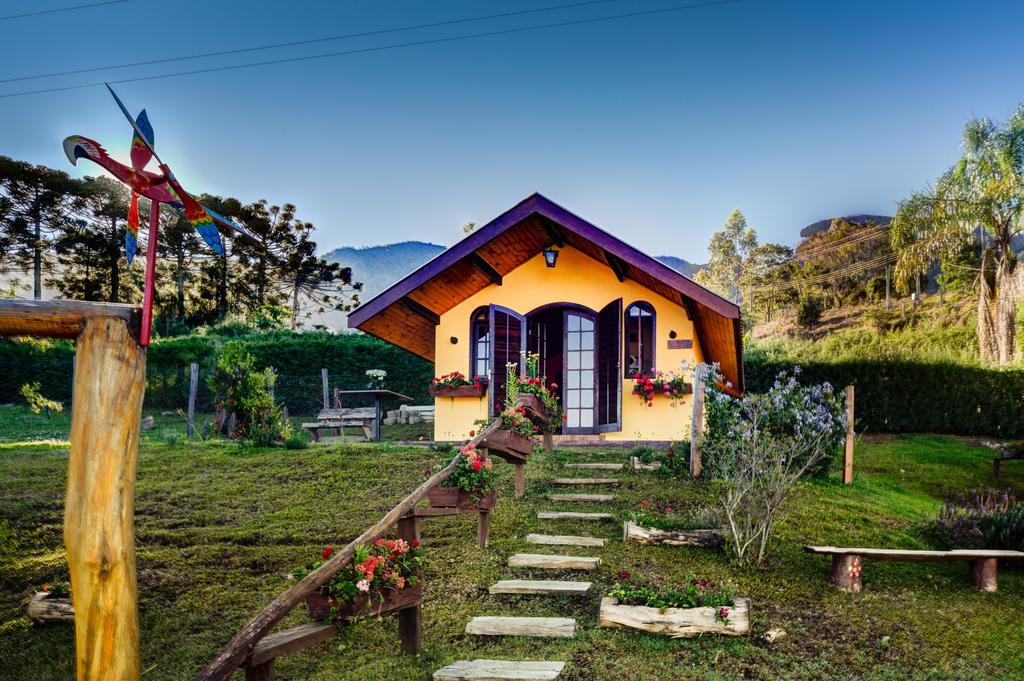 Chales Pedra Do Bau 상벤투 두 사푸카이 외부 사진