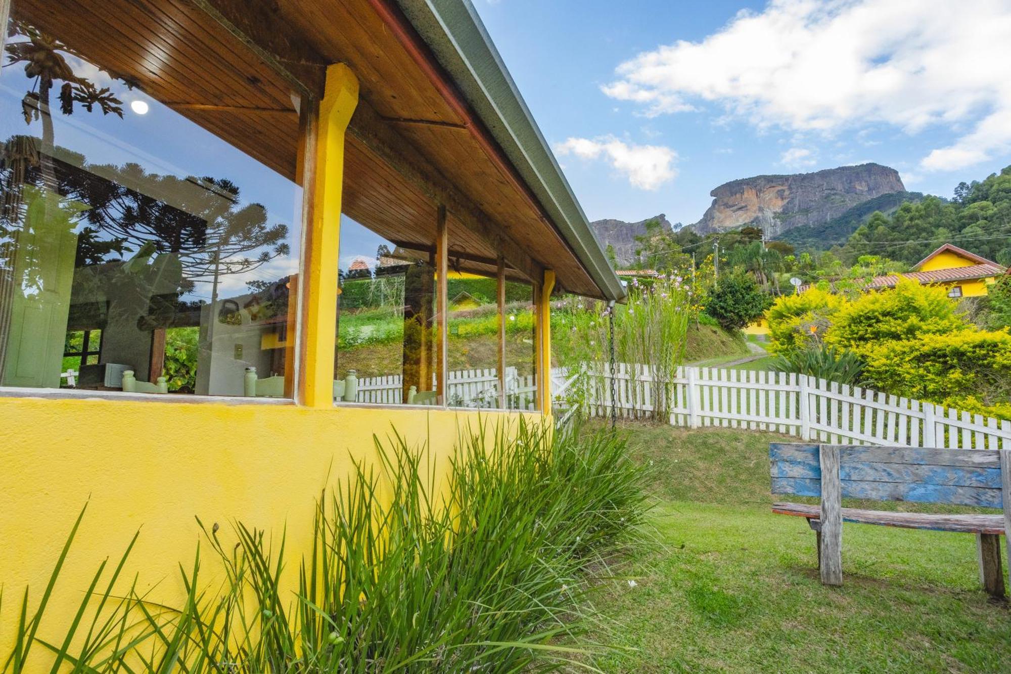 Chales Pedra Do Bau 상벤투 두 사푸카이 외부 사진